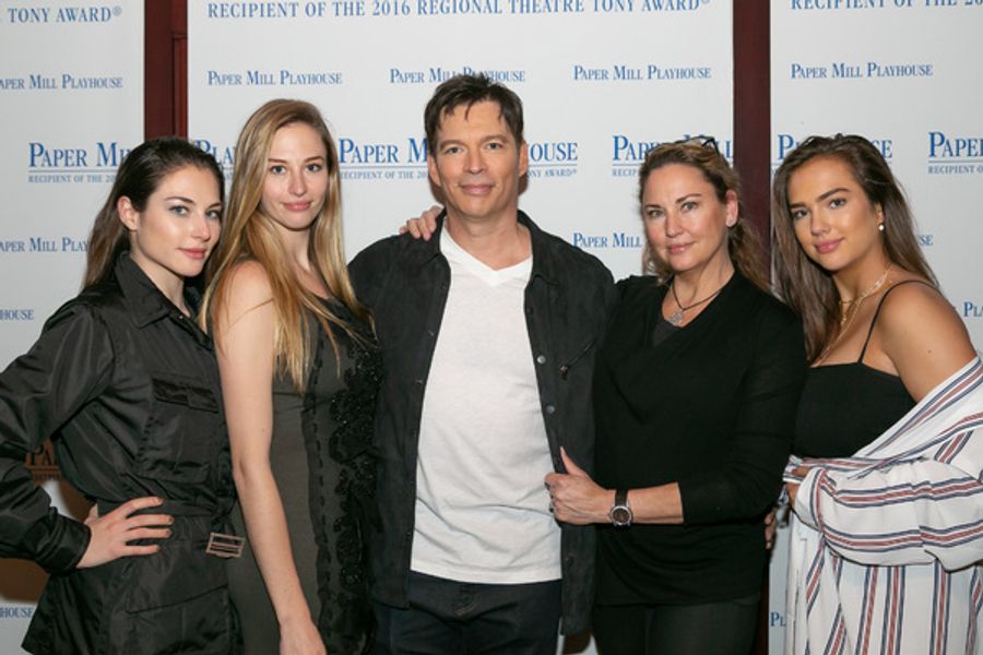Photo Flash: THE STING Celebrates Opening Night at Paper Mill Image