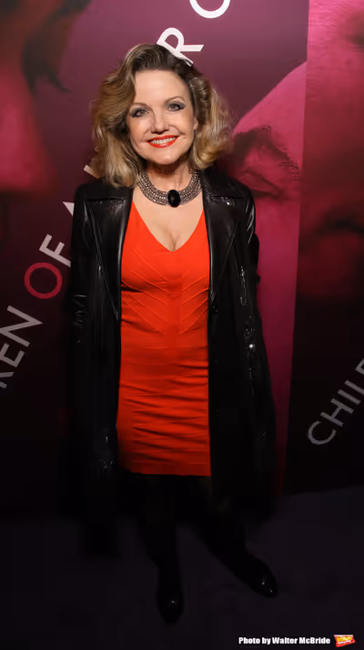 Alison Fraser  Photo