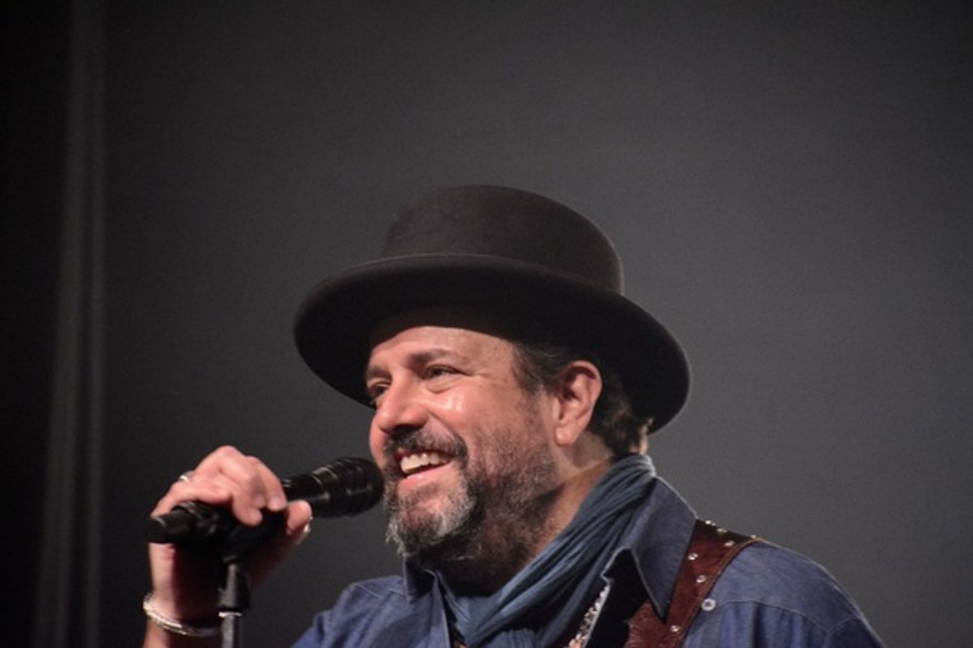 Photo Coverage: THE MAVERICKS Play The Bergen Performing Arts Center  Image