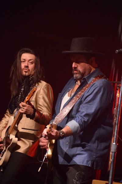 Eddie Perez and Raul Malo Photo