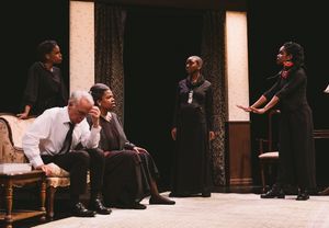 Cloie Wyatt Taylor, Paul Dillon, Lorinda Hawkins Smith, Stefanee Martin, Kacie Rogers @ BroadwayWorld Cloie Wyatt Taylor, Paul Dillon, Lorinda Hawkins Smith, Stefanee Martin, Kacie Rogers Photo