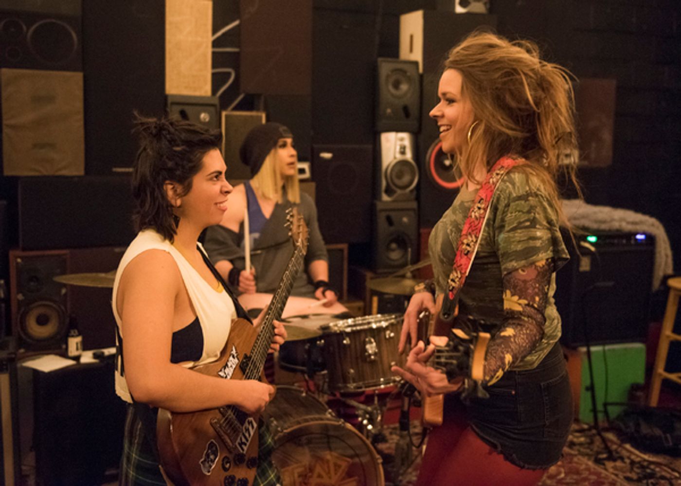 Photo Flash: 33 TO NOTHING Opens Opens at A Red Orchid  Image