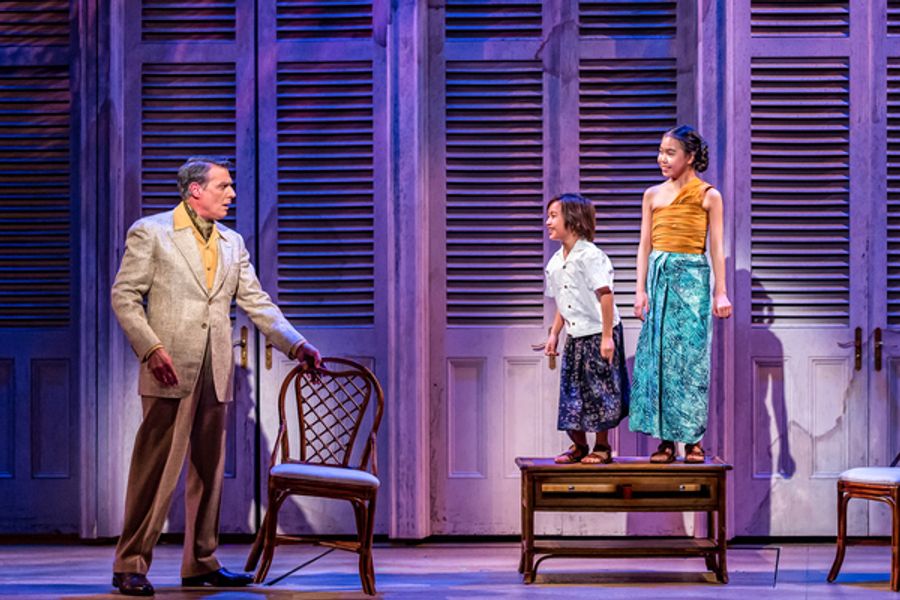 Photo Flash: Robert Cuccioli Stars in SOUTH PACIFIC Drury Lane Theatre Image