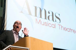 Brad Oscar @ BroadwayWorld Brad Oscar Photo