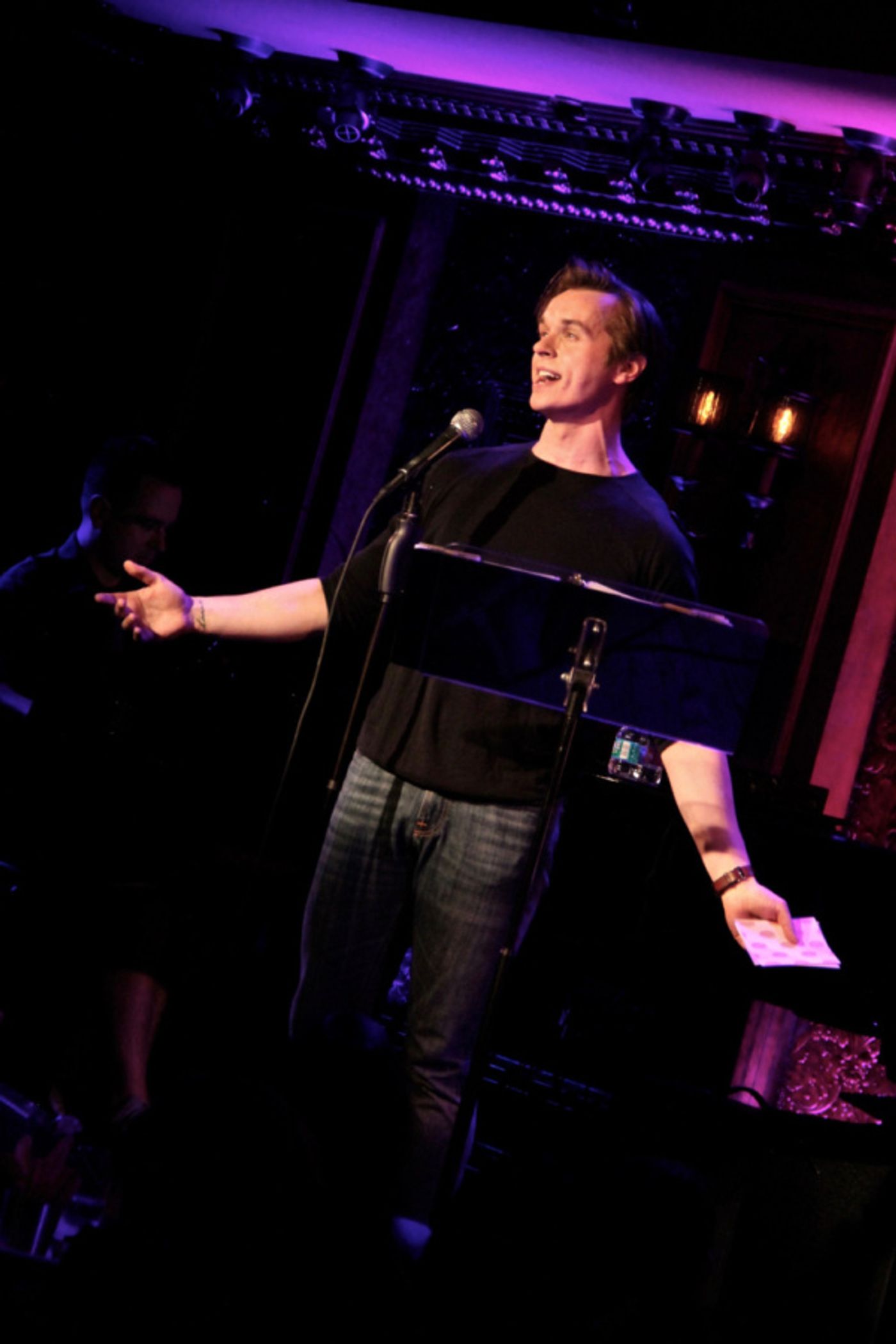 Photo Flash: 'A Pronoun Showdown' At Feinstein's/54 Below  Image