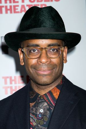 Daniel Breaker Photo