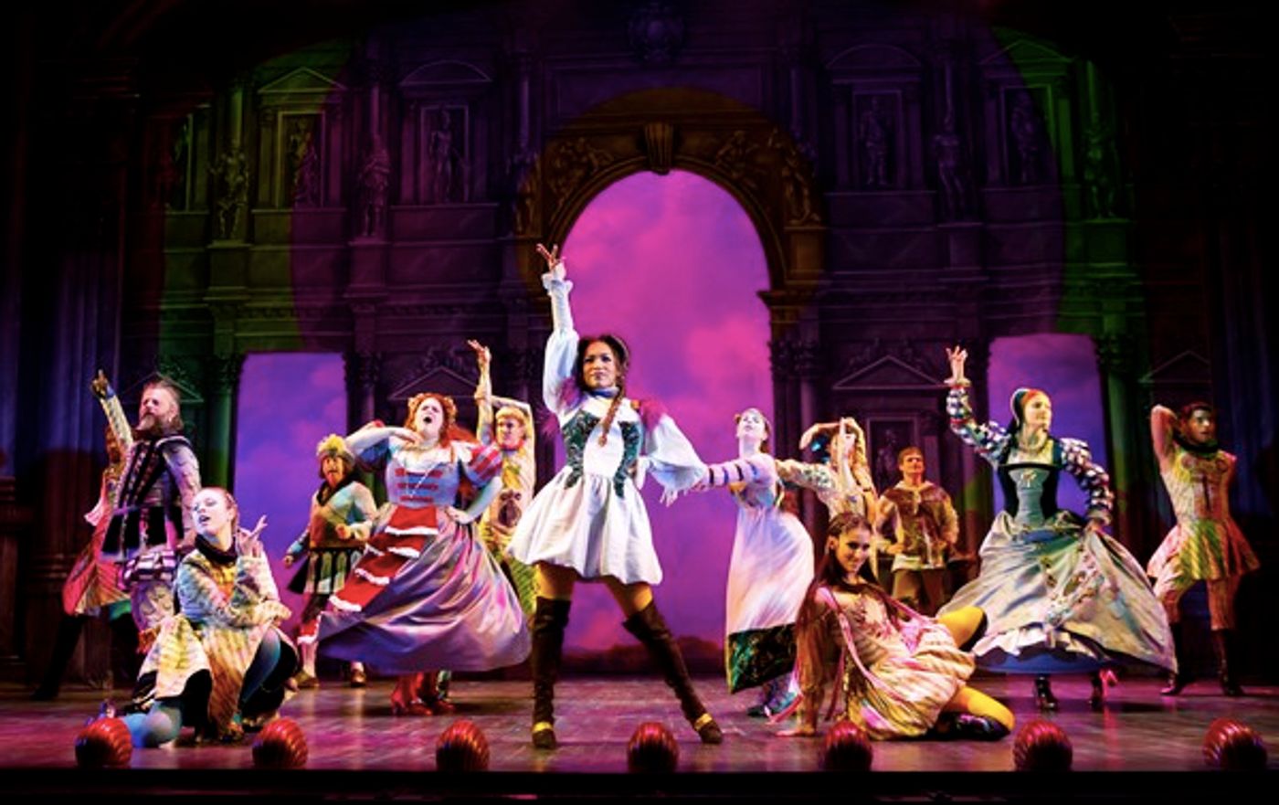 Brief 4/17: Get a First Look at HEAD OVER HEELS, and More!  Image