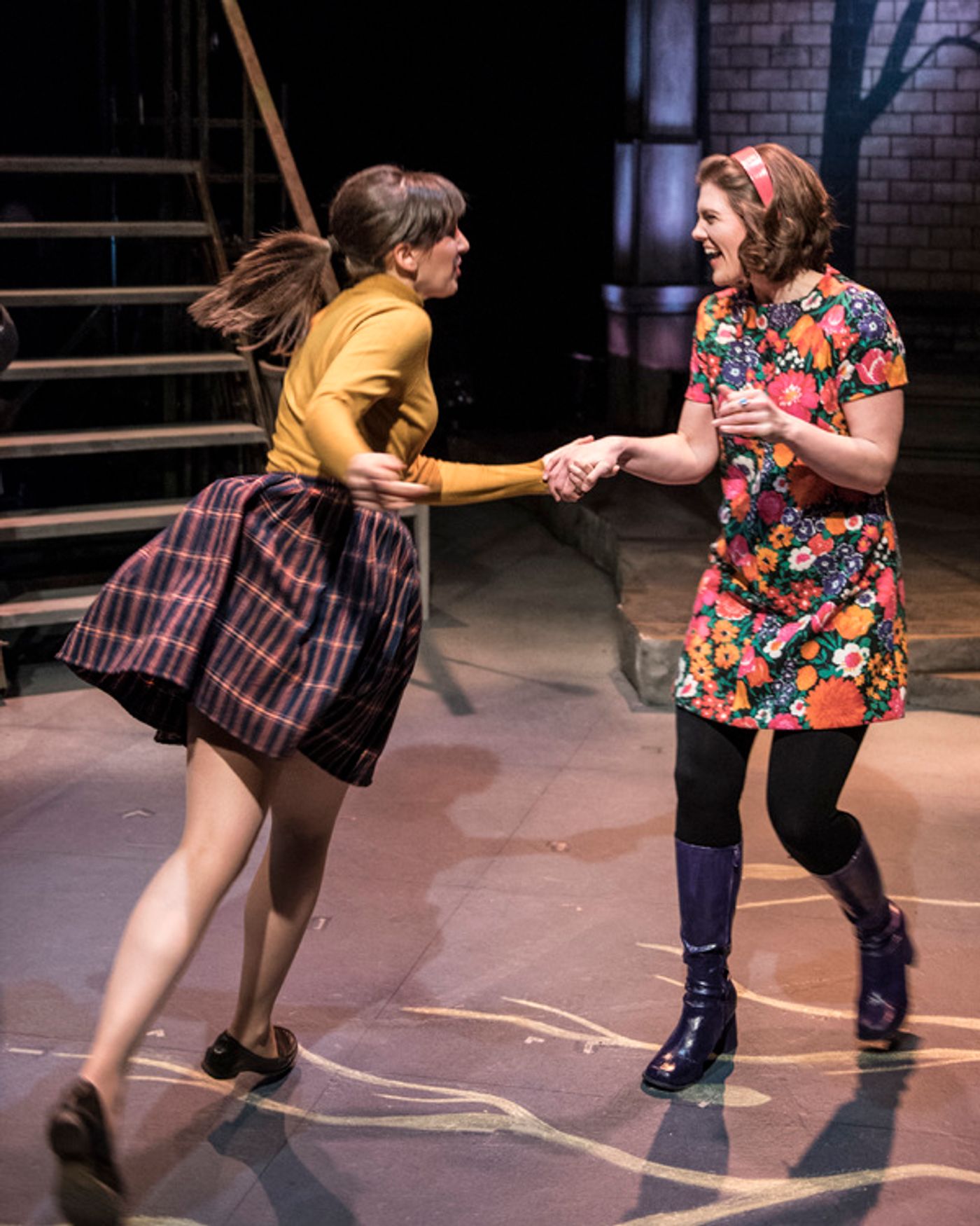 Photo Flash: 1st Stage Presents Award-Winning Musical FLY BY NIGHT  Image
