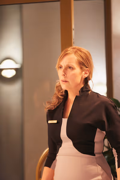 Mel Giedroyc (Beatrice) Photo