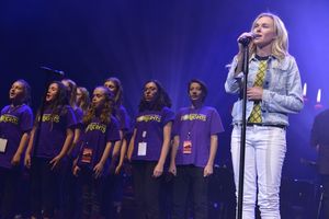 Laura Bell Bundy Photo