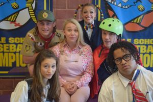 Front Row: Jade Master and Brian Heredia
Middle Row: Alex Lohman and Sean Gogan
Back Row: Steddy Amory and Mallory Newbrough @ BroadwayWorld Front Row: Jade Master and Brian Heredia
Middle Row: Alex Lohman and Sean Gogan
Back Photo