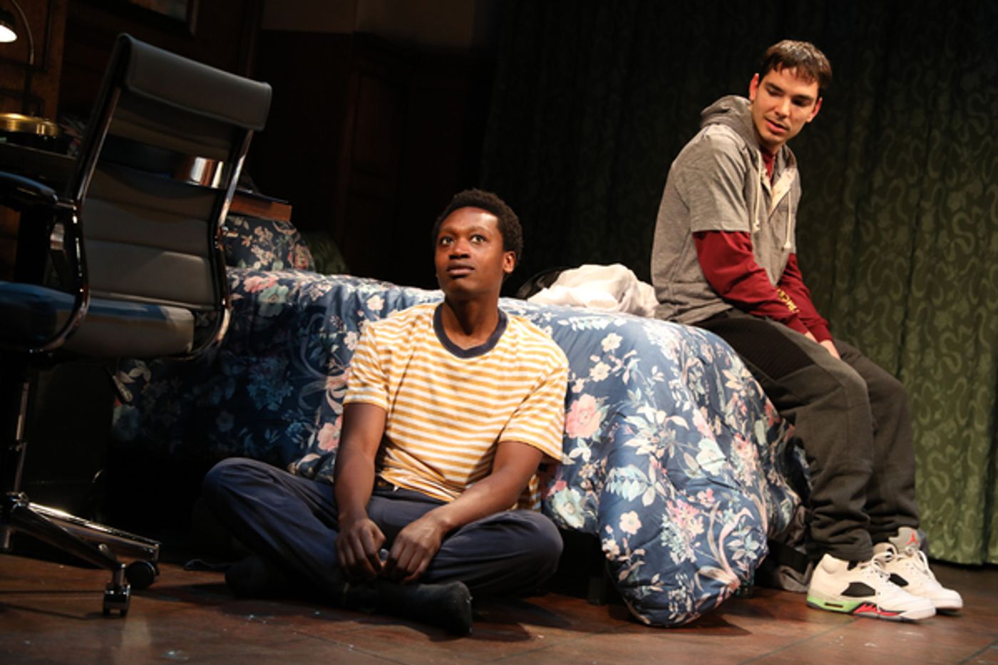 Photo Flash: First Look at Lucy Thurber's TRANSFERS at MCC  Image