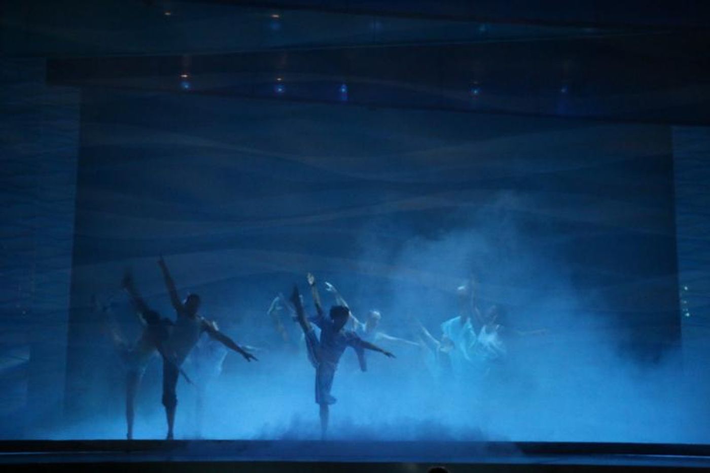 Review: Riverside's MAMMA MIA! is Absolutely Absurd, but Giddily Entertaining Review: Riverside's MAMMA MIA! is Absolutely Absurd, but Giddily Entertaining Image