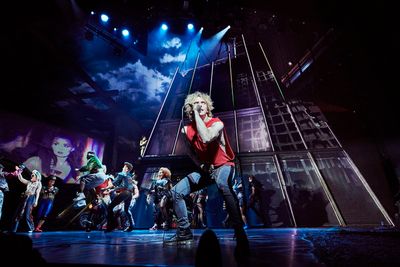Andrew Polec as Strat Photo