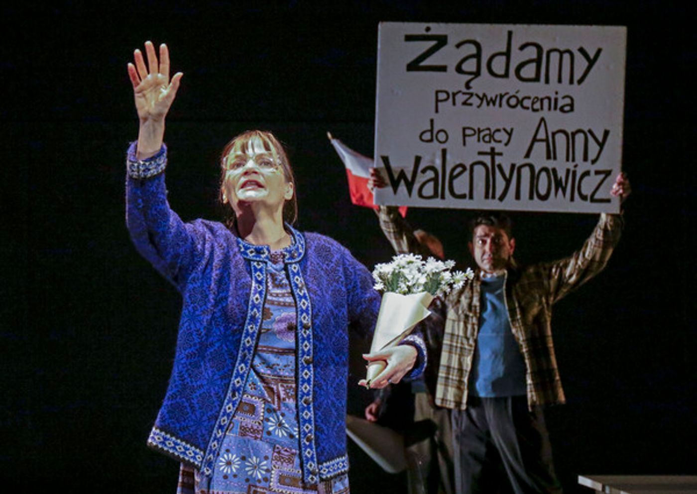 Photo Flash: Critical Mass Performance Group's AMERYKA to Open Saturday at the Douglas  Image