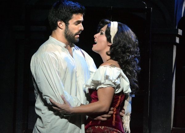 Adam Hollick and Cassandra Marie Murphy Photo