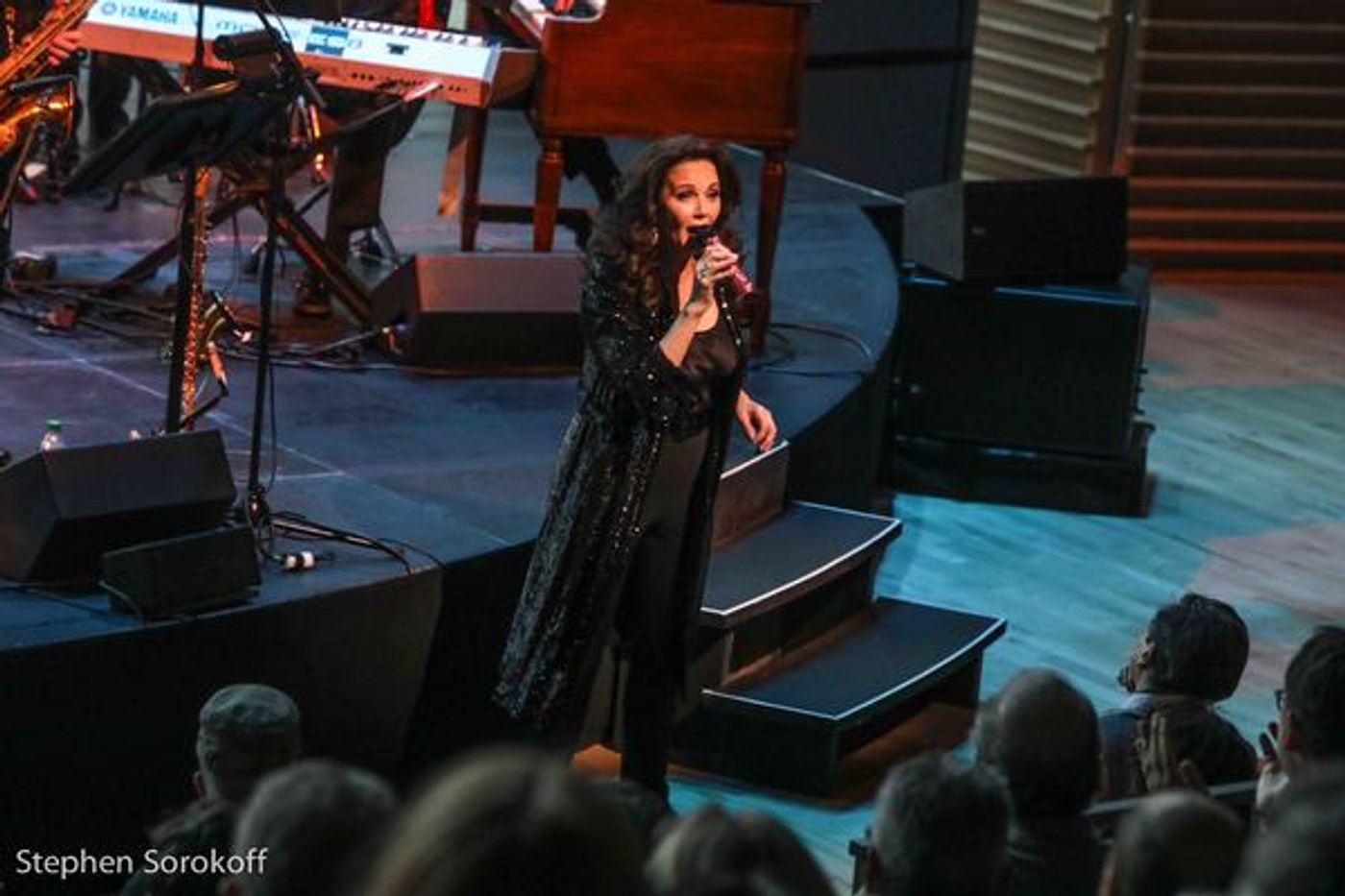 Photo Coverage: Lynda Carter Brings Red Rock n' Blues to Jazz at Lincoln Center  Image