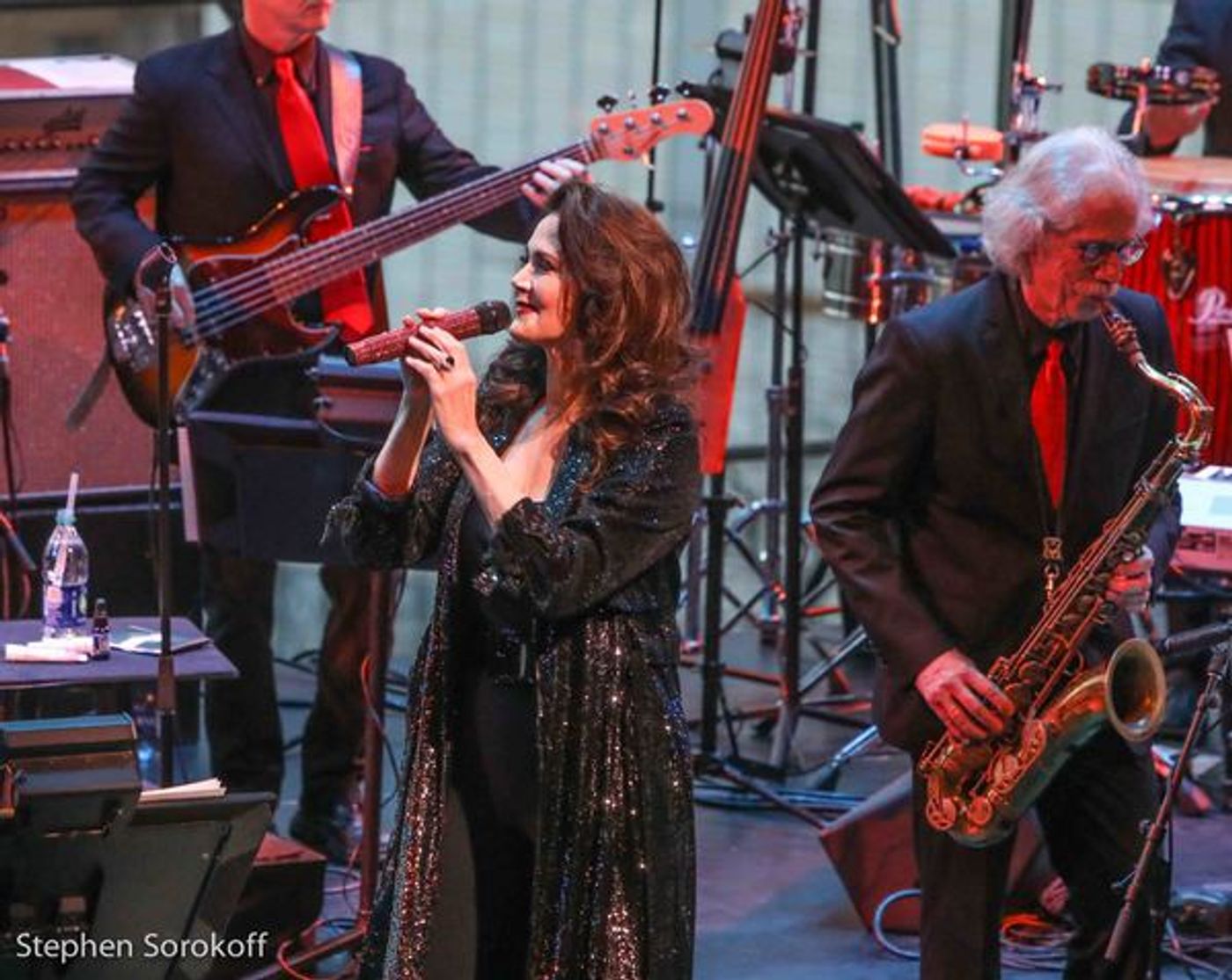 Photo Coverage: Lynda Carter Brings Red Rock n' Blues to Jazz at Lincoln Center  Image