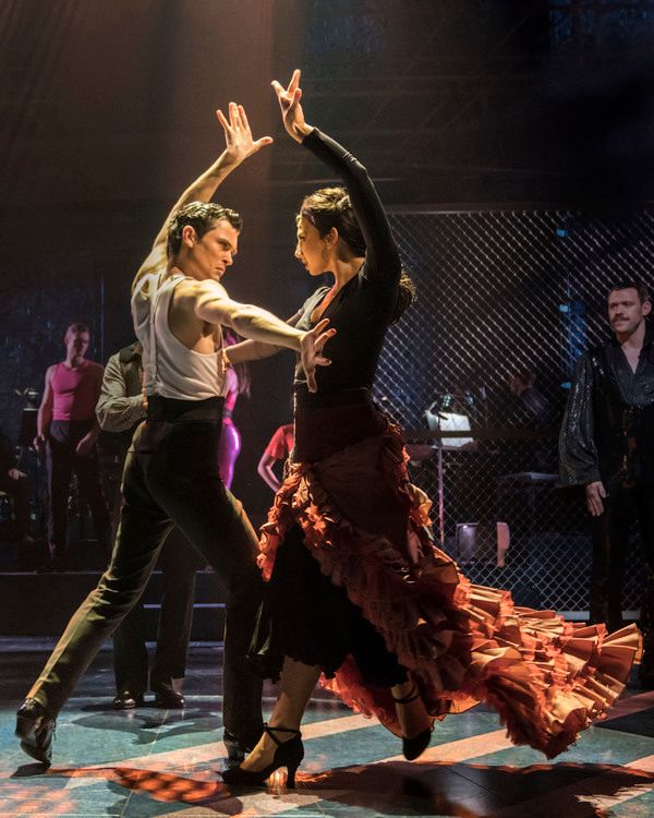 Jonny Labey and Zizi Strallen Photo