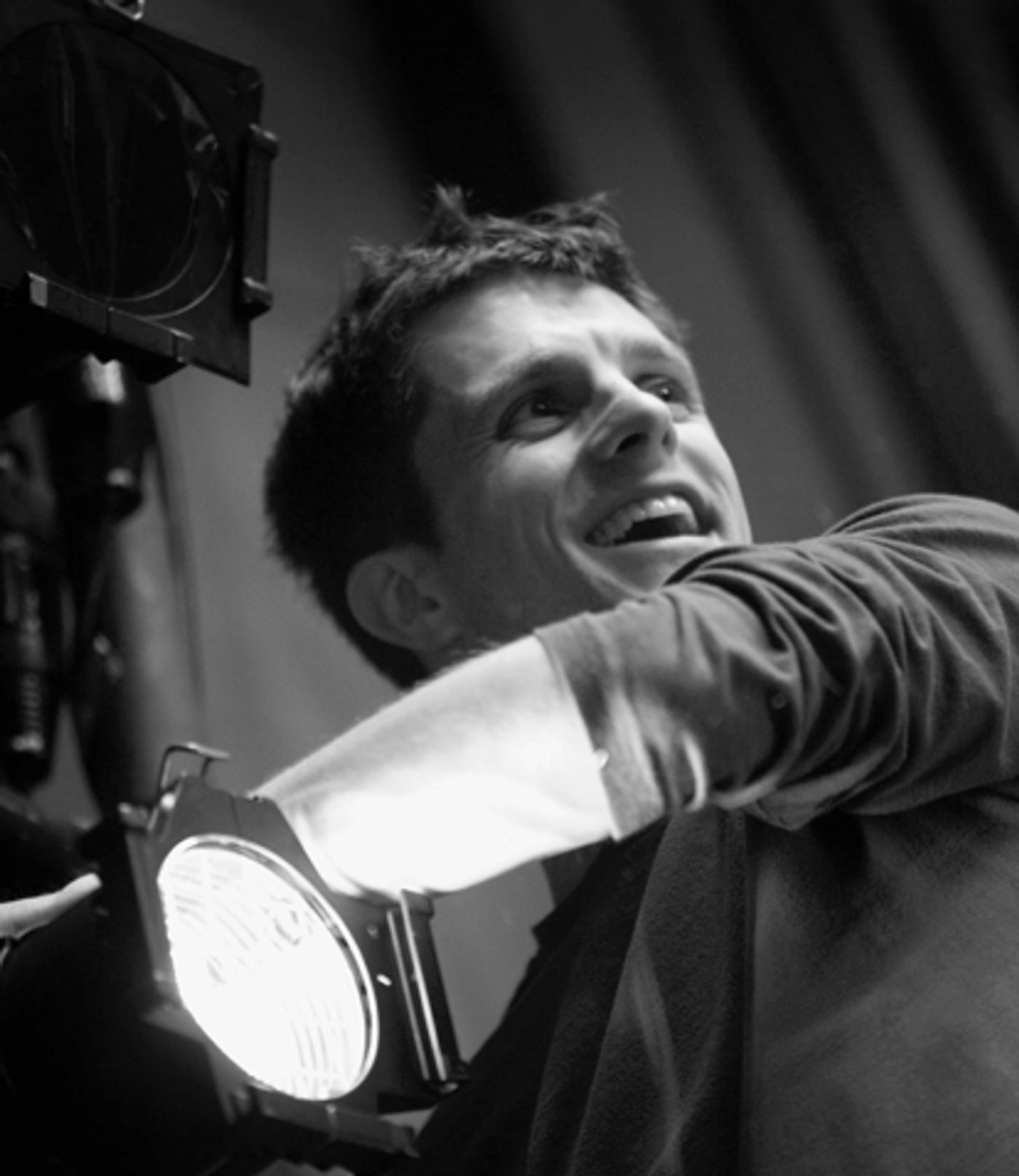 Design-Focused 'in 1: the podcast' Welcomes HARRY POTTER AND THE CURSED CHILD Lighting Designer Neil Austin  Image