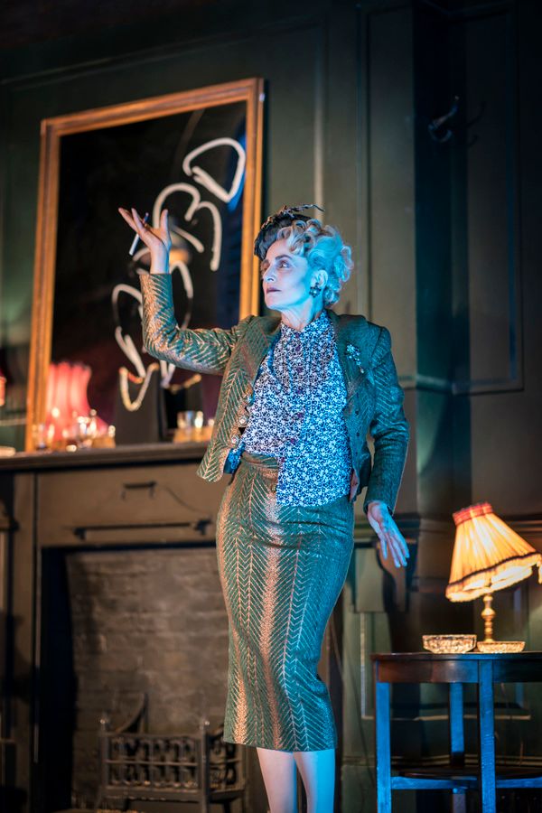 Liza Sadovy as Lettice Willis (The Treacle Queen) Photo