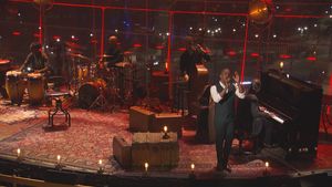 Leslie Odom Jr.  Photo