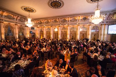 An  overview  of  the  ballroom  at  the  13th  Annual  OPERA  NEWS  Awards  at  the  Photo
