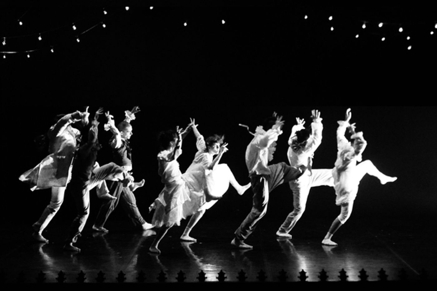 Photo Flash: Hofesh Shechter Company Presents the UK Premiere of SHOW Photo Flash: Hofesh Shechter Company Presents the UK Premiere of SHOW Image