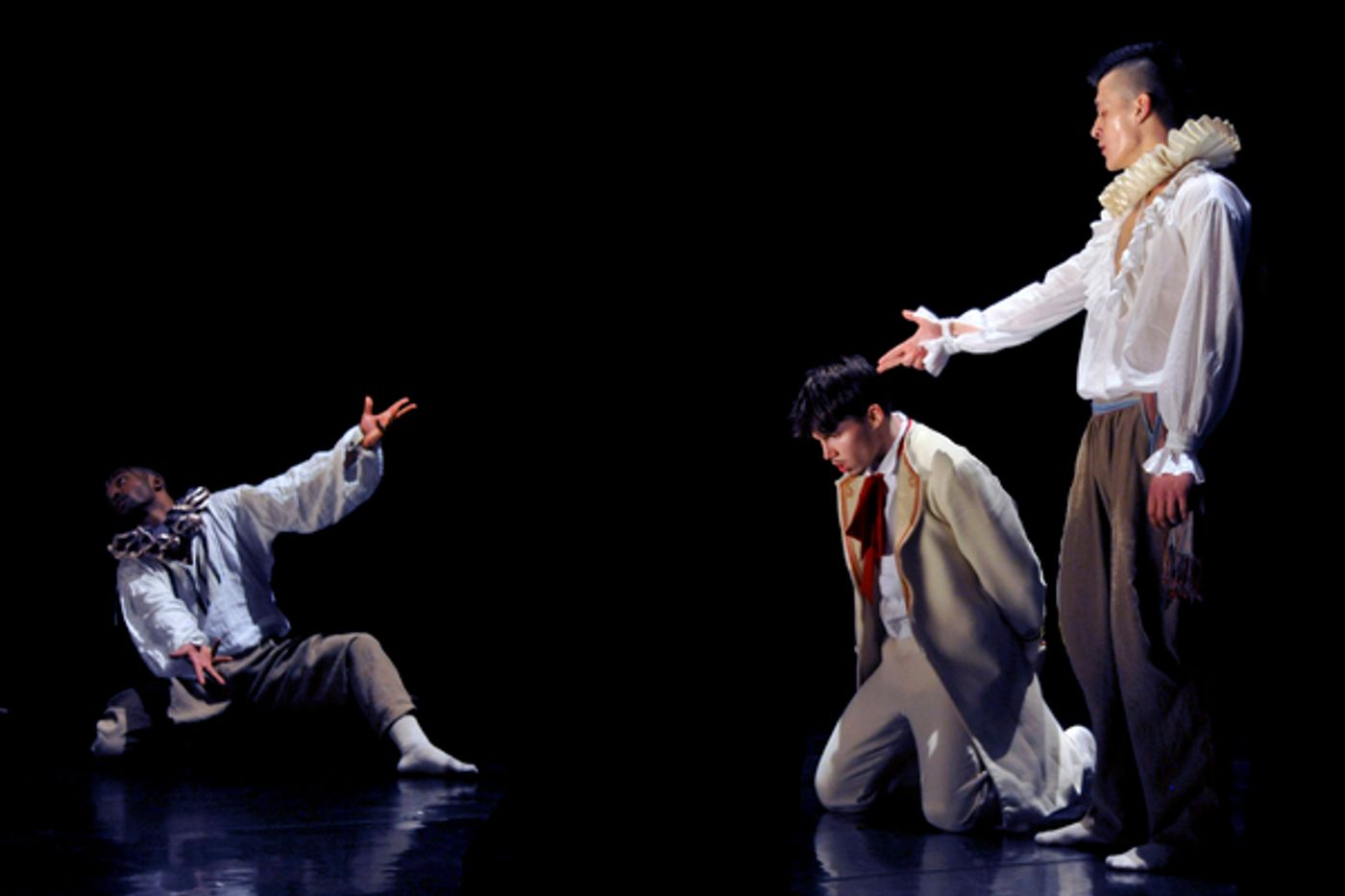 Photo Flash: Hofesh Shechter Company Presents the UK Premiere of SHOW Photo Flash: Hofesh Shechter Company Presents the UK Premiere of SHOW Image