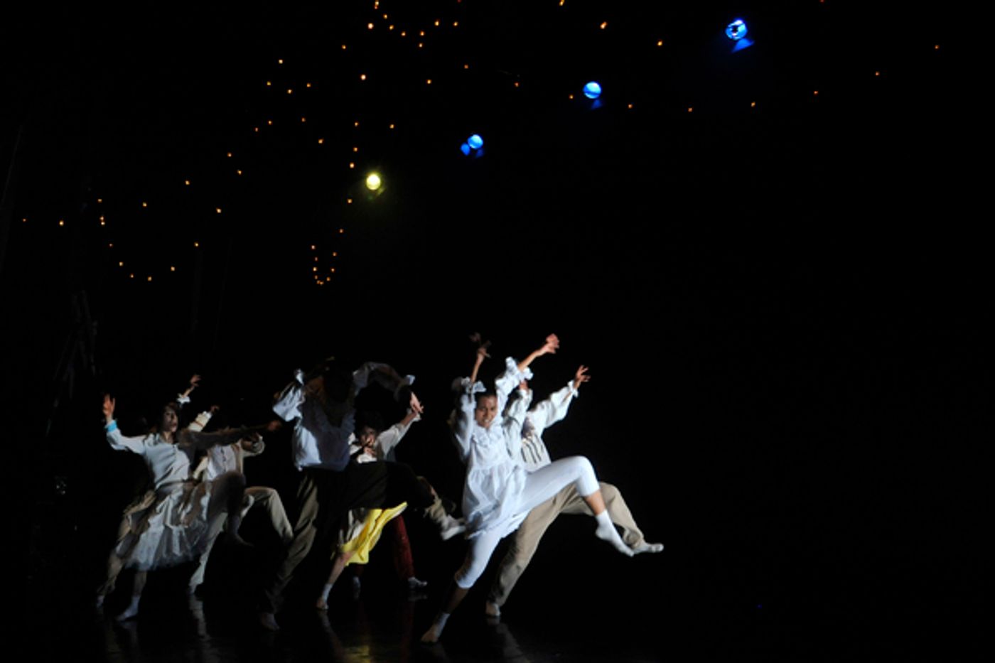 Photo Flash: Hofesh Shechter Company Presents the UK Premiere of SHOW Photo Flash: Hofesh Shechter Company Presents the UK Premiere of SHOW Image