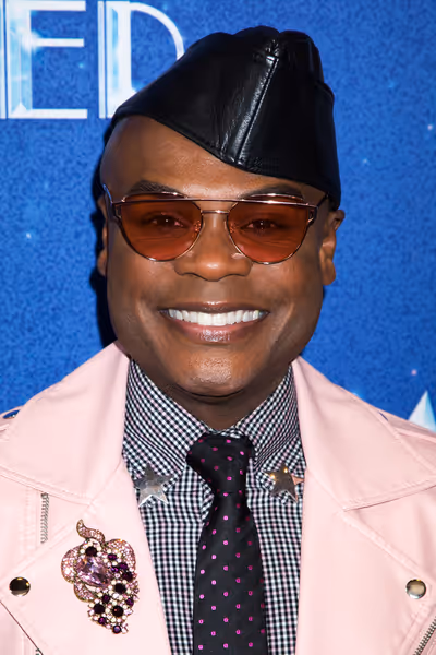 Nathan Lee Graham Photo