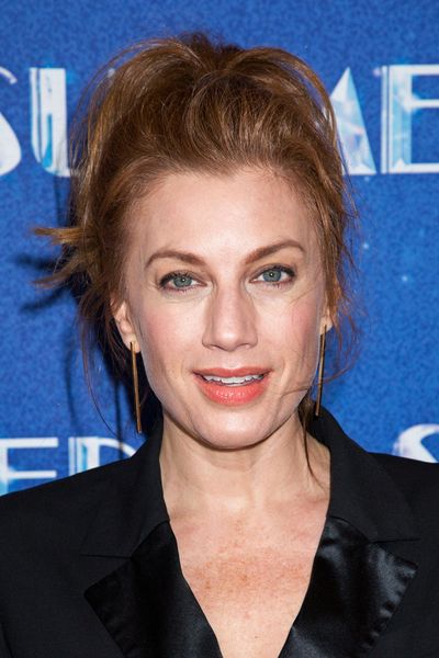 Jessica Phillips Photo