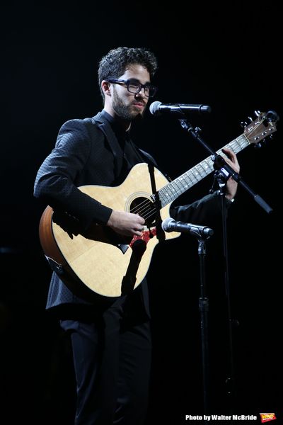 Darren Criss  Photo