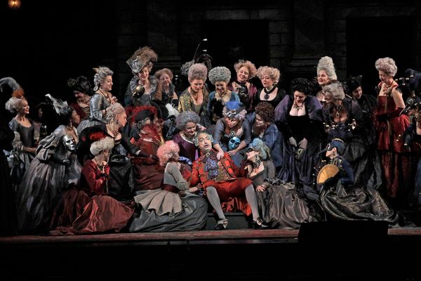 Laurent Naouri as Capulet in Gounod's RomÃ©o et Juliette. Photo by Ken Howard/Metro Photo