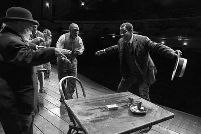 Michael Potts, Denzel Washington and the Company of THE ICEMAN COMETH Photo