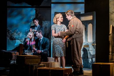 Ella Dunlop (Gemma) Gary Wood (Harry) Andy Coxon (Ed) Lauren Hall (Anna) Craig Mather Photo