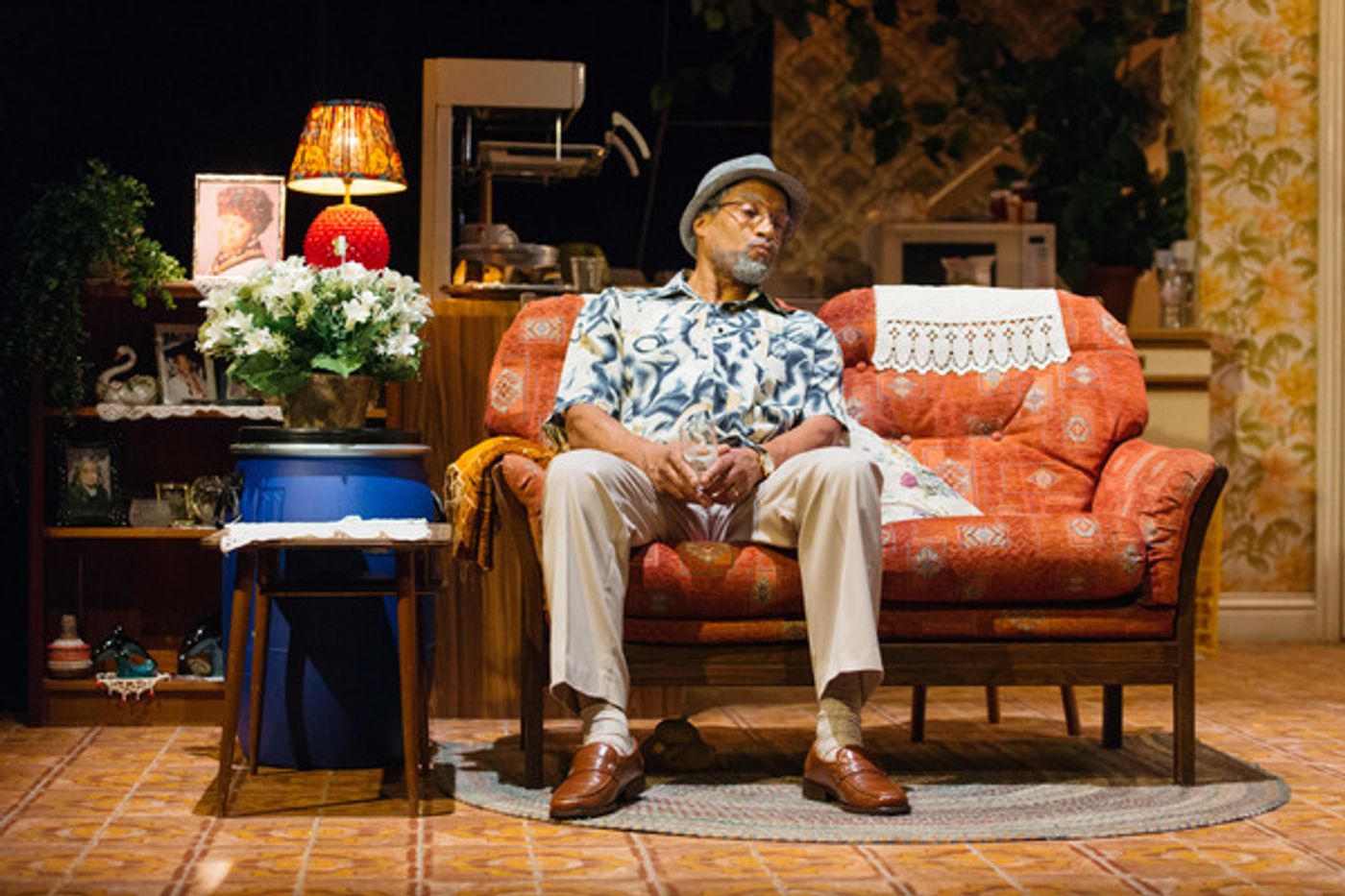 Photo Flash: First Look at NINE NIGHT at the National Theatre  Image