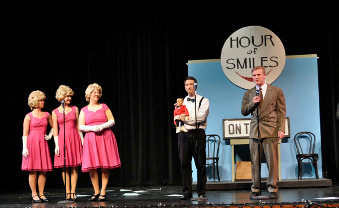 Review: ANNIE at CANTON VILLAGE THEATRE Thrills Patrons Review: ANNIE at CANTON VILLAGE THEATRE Thrills Patrons Image