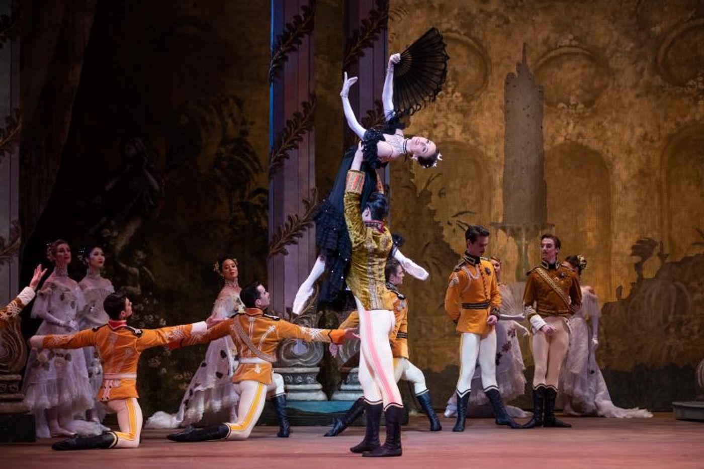 Review: The Australian Ballet Brings Back Beautiful Romantic Comedy THE MERRY WIDOW To Delight A New Generation  Image