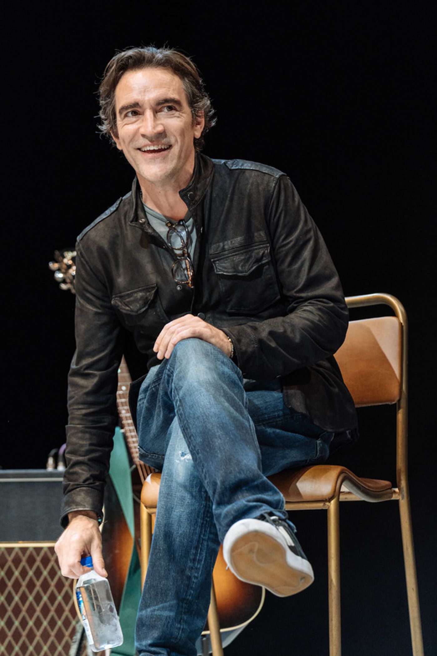 Photo Flash: First Look at MOOD MUSIC at the Old Vic  Image