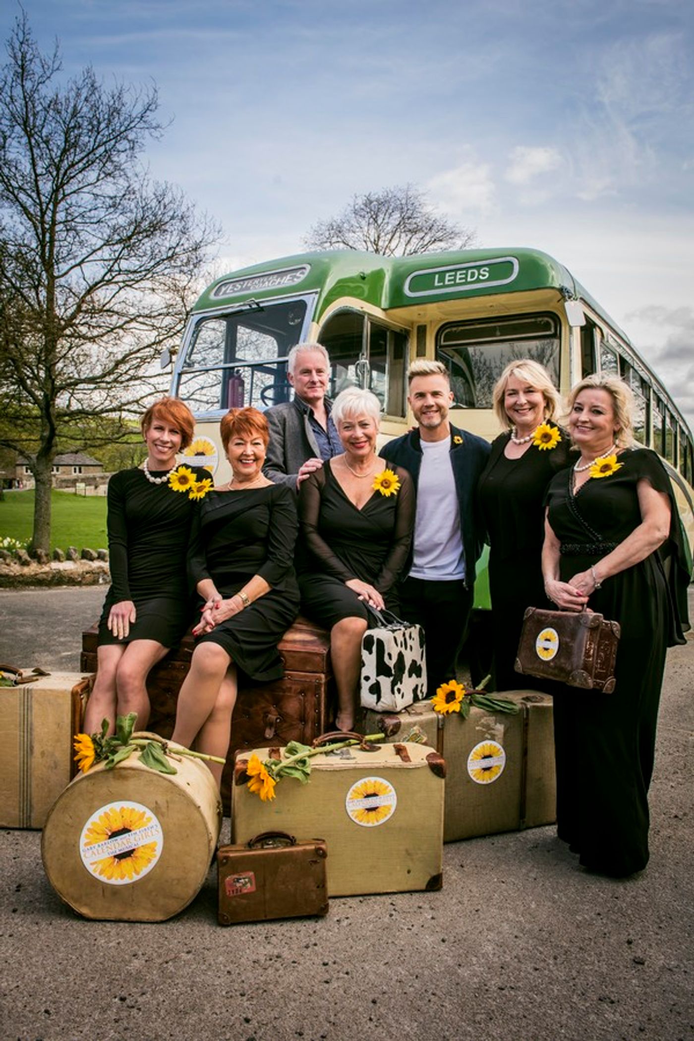 Photo Flash: Gary Barlow, Tim Firth and the cast of CALENDAR GIRLS Visit Yorkshire  Image