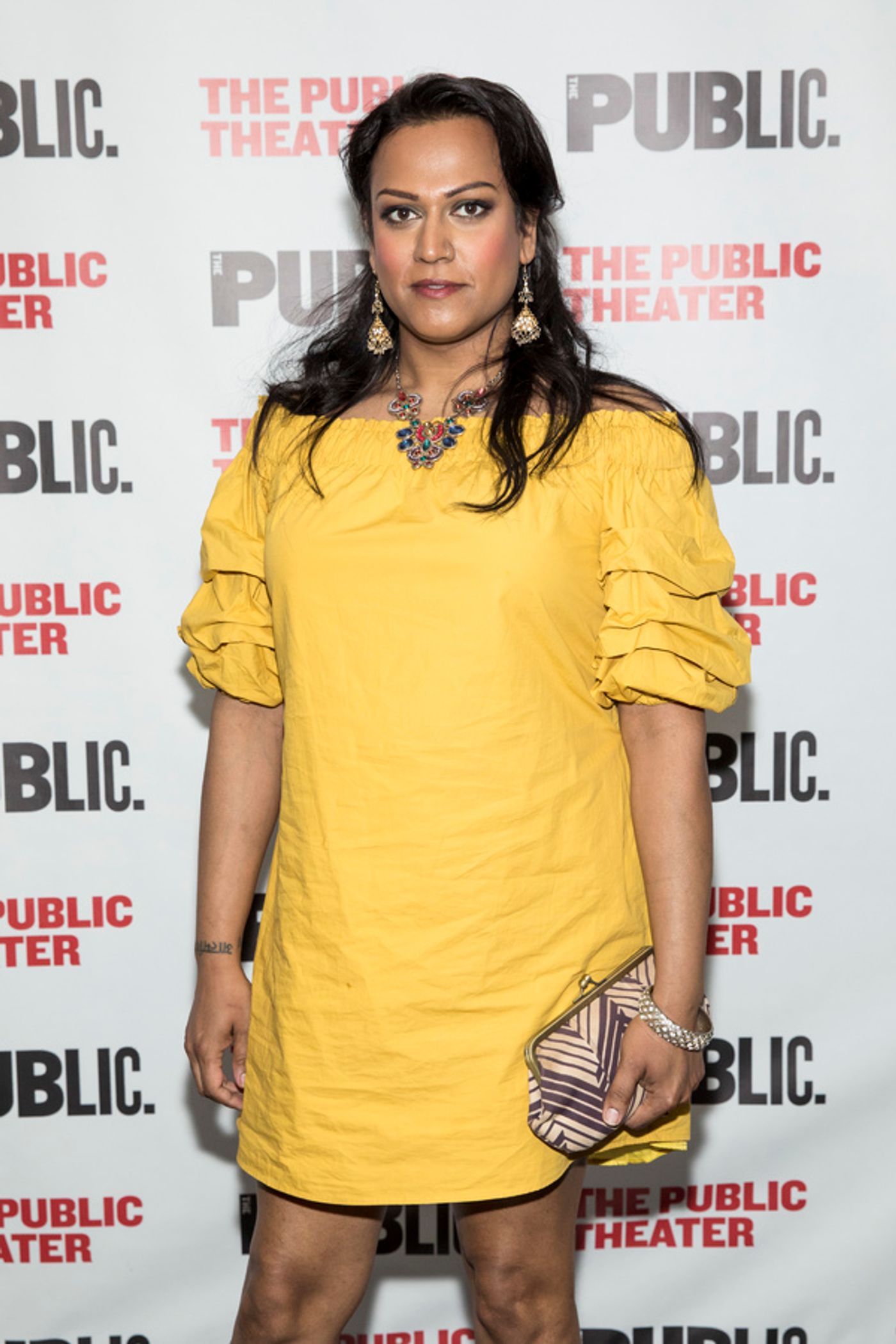 Photo Flash: The Public's Mobile Unit Opens HENRY V  Image