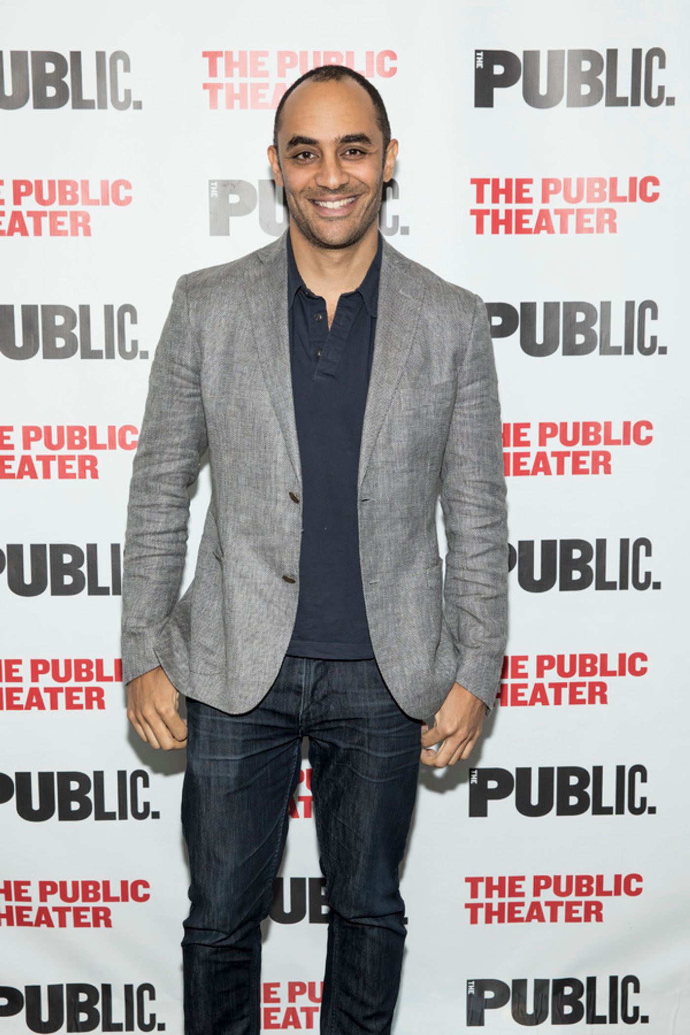 Photo Flash: The Public's Mobile Unit Opens HENRY V  Image