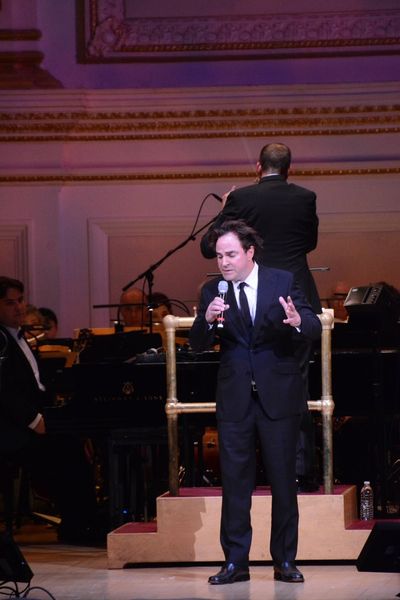 Roger Bart Photo