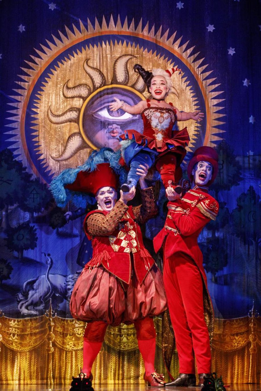 Review: The Phantom Stages A Comeback in LOVE NEVER DIES at Segerstrom Center Image