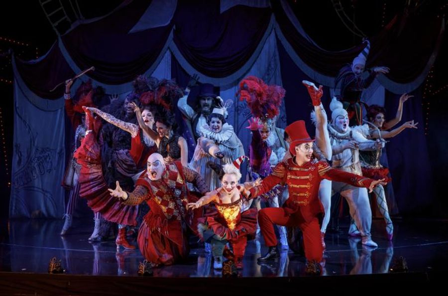 Review: The Phantom Stages A Comeback in LOVE NEVER DIES at Segerstrom Center Image