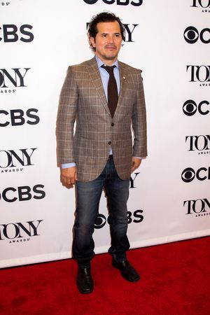 John Leguizamo Photo