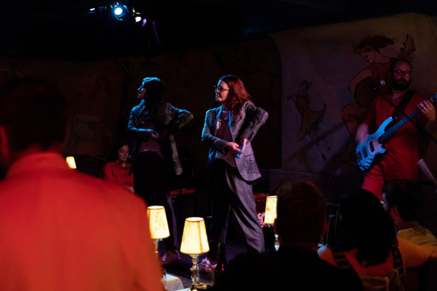 Photo Flash:Nancy and Beth (Featuring Megan Mullally and Stephanie Hunt) Make Cafe Carlyle Debut  Image