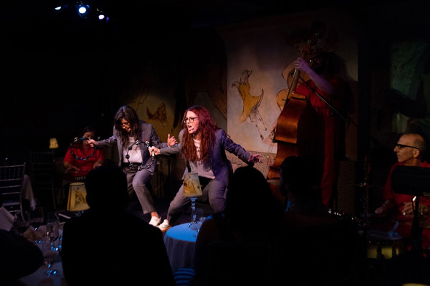 Photo Flash:Nancy and Beth (Featuring Megan Mullally and Stephanie Hunt) Make Cafe Carlyle Debut  Image