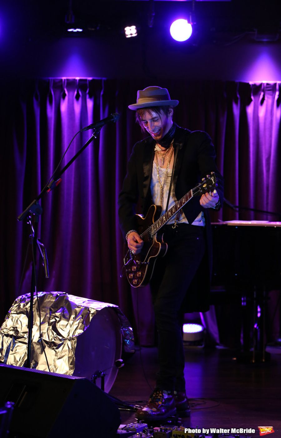 Photo Coverage: Reeve Carney Debuts at The Green Room 42 Image